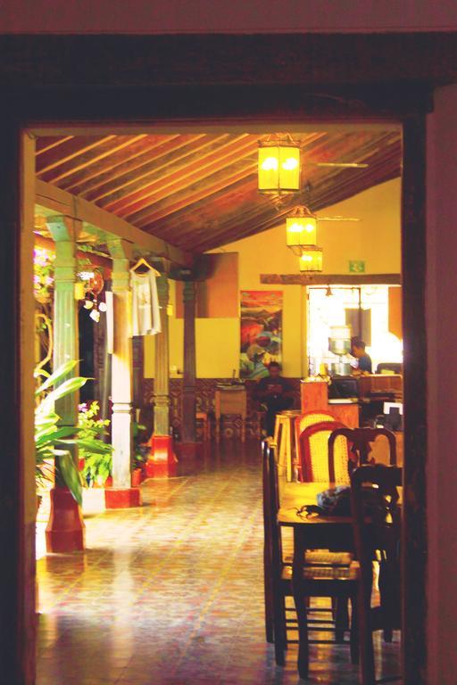 Hostal Sonati León エクステリア 写真