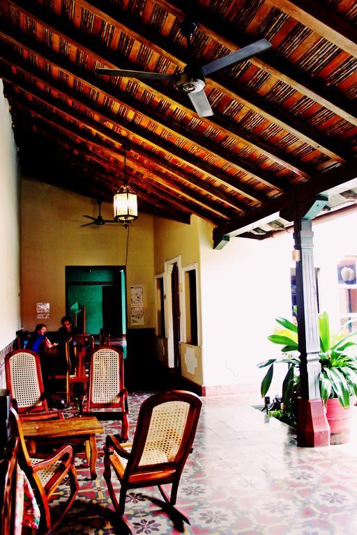 Hostal Sonati León エクステリア 写真
