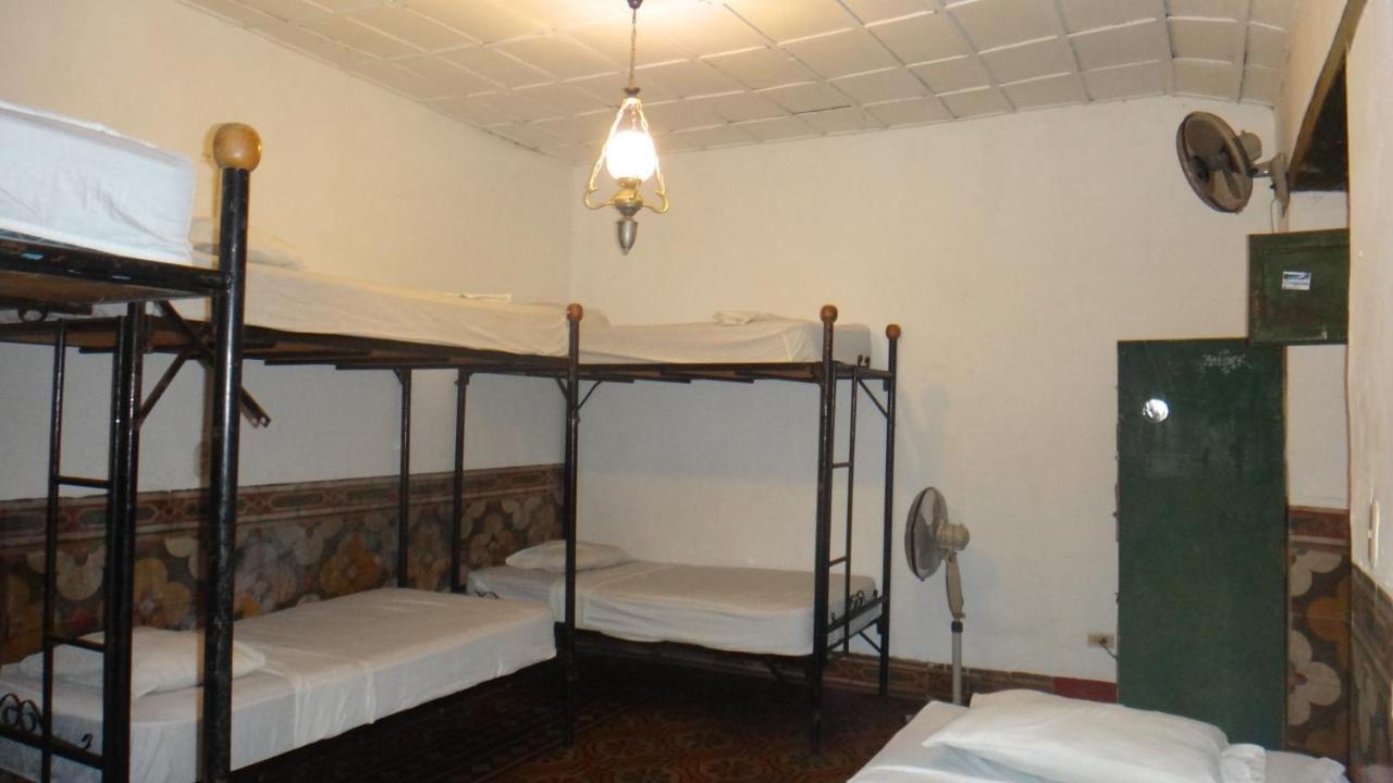 Hostal Sonati León エクステリア 写真